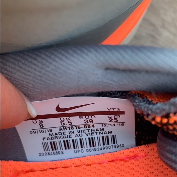 Nike Women’s Odyssey React 2 Flyknit, NIB - Picture 6 of 12